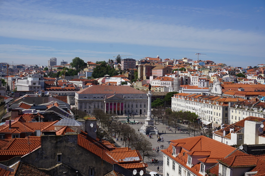 La place du Rossio vue depuis le premier étage de l'elevador de Santa Justa